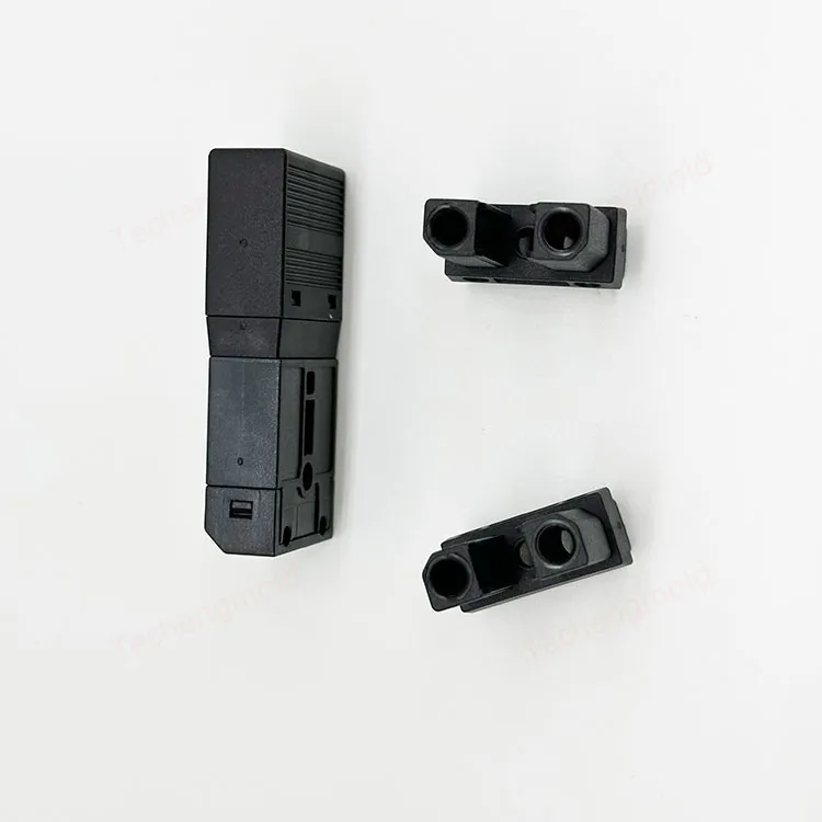 特诚科技PA66精密注塑件实拍 6